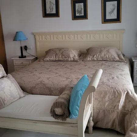 Audrey Apartment-benalmadena-beachfront דירה בנאלמדנה